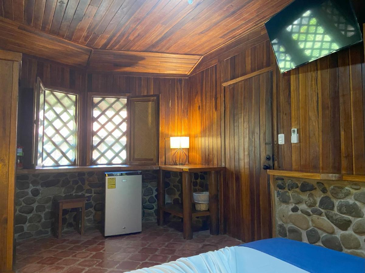 Bungalows Malu Cahuita Luaran gambar